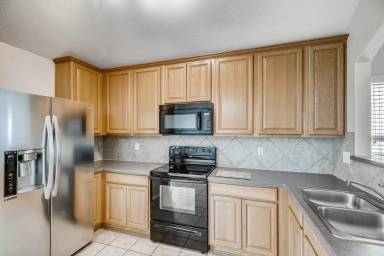 Main picture of 9319 Durham Ledge