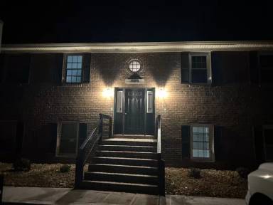 Main picture of 5290 Waterlick Rd