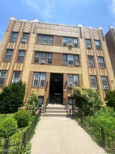 Main picture of 91 Highland Ave