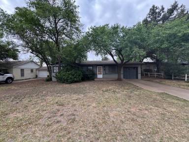 Main picture of 3709 23rd St