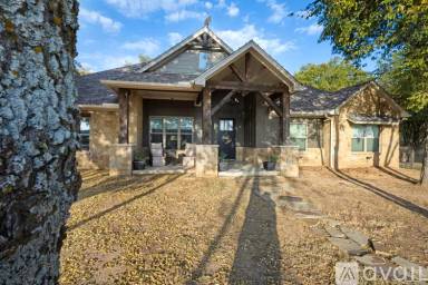Main picture of 512 Barham