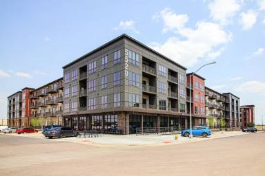 Main picture of 5520 W Success St