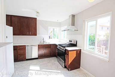 Main picture of 2337 Browning St