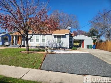 Main picture of 115 Field Crest Dr