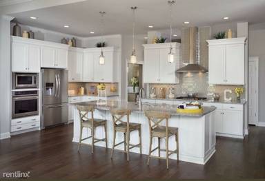 Main picture of 111 Golden Valley Dr