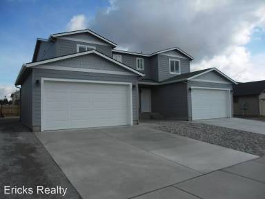 Main picture of 711 S Margaret Ave