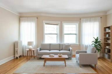 Main picture of 2534 N Prospect Ave