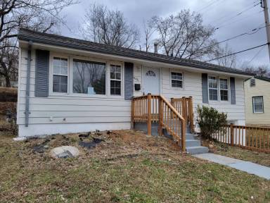 Main picture of 5636 Sapphire Ave