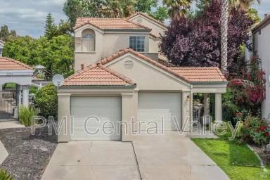 Main picture of 2500 Wayfarer Ct