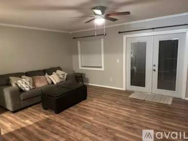 Main picture of 2200 Waterleaf St
