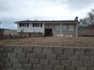 Main picture of 542 W 2600 N