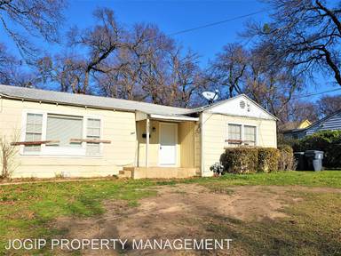 Main picture of 307 Annarose Dr