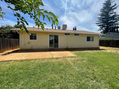 Main picture of 1735 Lazelle Ct