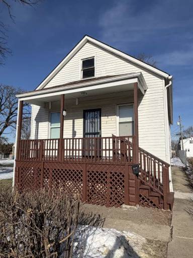 Main picture of 191 E 26th St