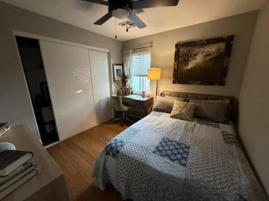 Main picture of 359 N 21st Ave
