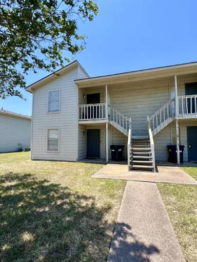 Main picture of 713 Vassar Ct