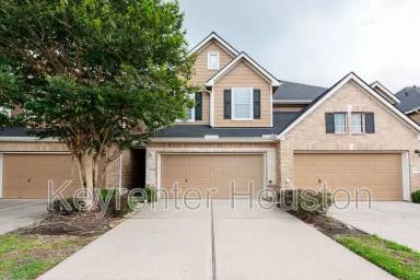 Main picture of 13023 Jasmine Park Ln