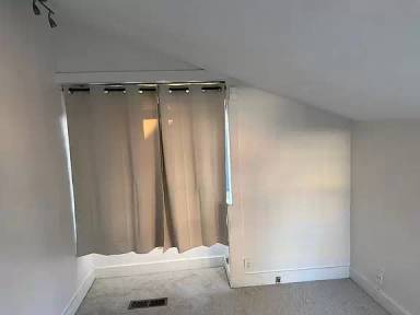 Main picture of 241 1st St