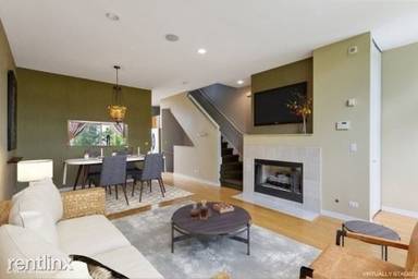 Main picture of 1745 W Wellington Ave