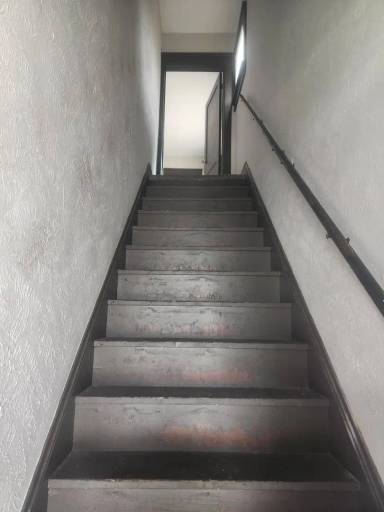 Main picture of 13821 Othello Ave