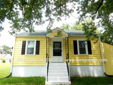Main picture of 3915 Tennessee Ave NW