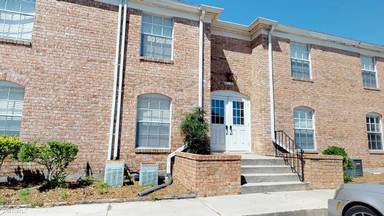 Main picture of Colonial Point Condominiums