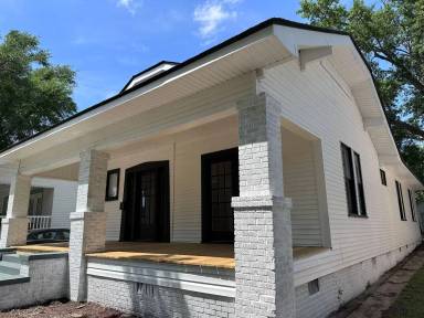 Main picture of 228 Rutherford St