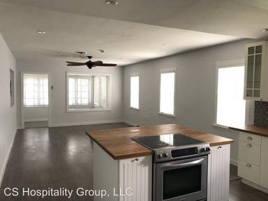 Main picture of 5571 SW 1st St