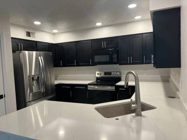 Main picture of 7821 Ranchwood Dr NW