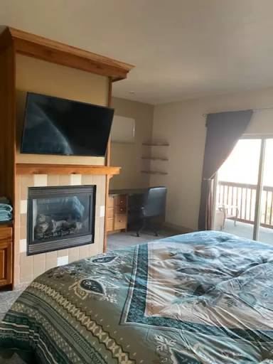 Main picture of 2560 Woodhill Way