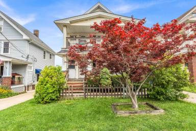Main picture of 4510 Brooklyn Ave