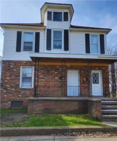 Main picture of 149 River St