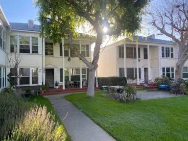 Main picture of 608 Orange Grove Ave