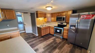 Main picture of 193 Queen St
