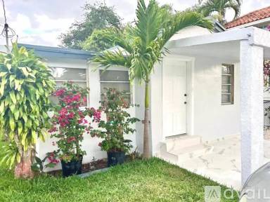 Main picture of 9071 SW 152nd Ct