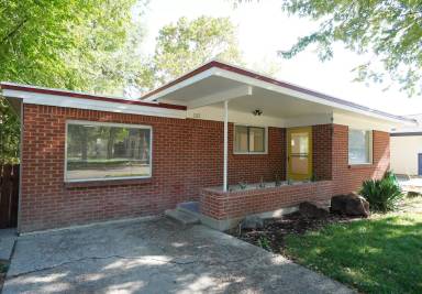 Main picture of 2112 S Grant Ave