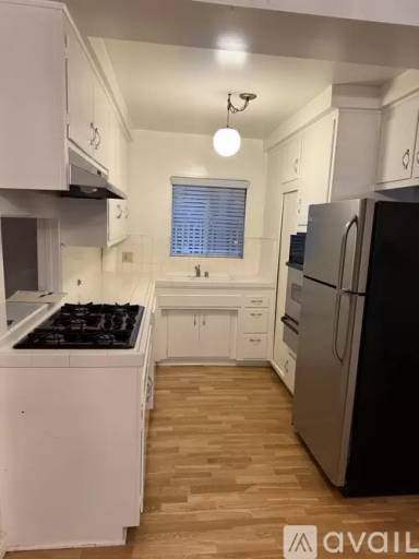 Main picture of 10350 Almayo Ave