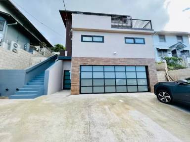 Main picture of 2364 Makanani Dr
