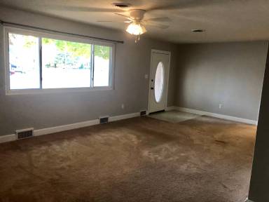 Main picture of 701 E 25th St