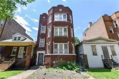 Main picture of 8418 S Drexel Ave