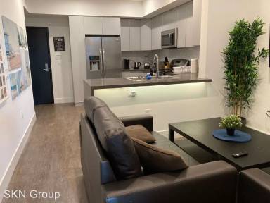 Main picture of 1439 Tamarind Ave