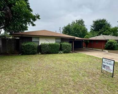 Main picture of 7625 S Sherwood Ave