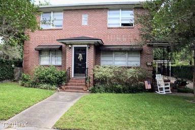 Main picture of 2818 Oak St