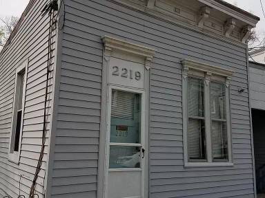 Main picture of 2219 Flora St