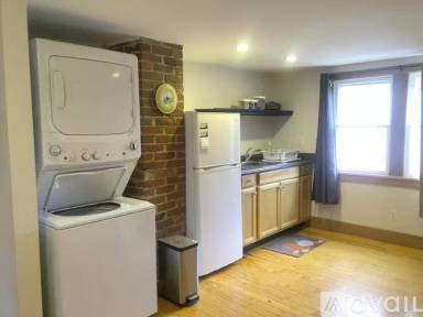 Main picture of 530 Washington St