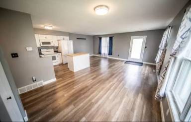 Main picture of 368 Frenn Ave