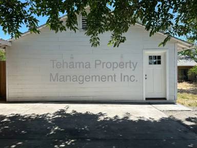 Main picture of 8770 Fox St