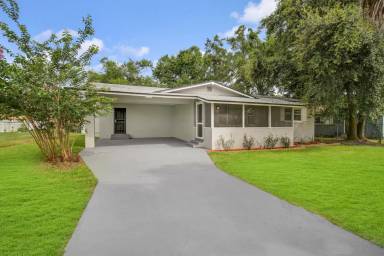 Main picture of 2218 Southwest Rd