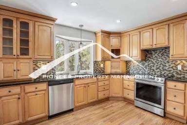 Main picture of 223 Dolomite Dr