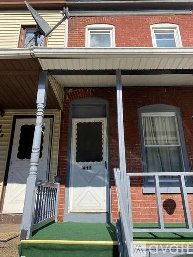 Main picture of 415 Printz St